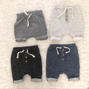 Old navy harem shorts, size 6-12 months